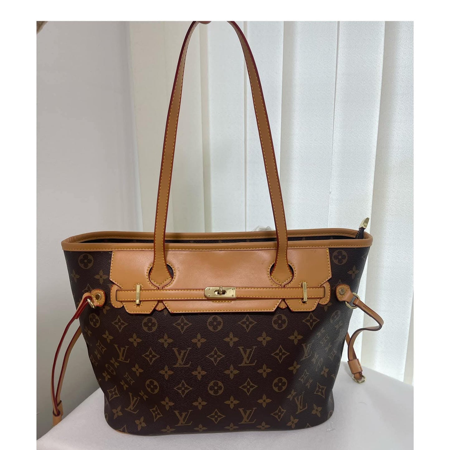 Louis Vuitton 2-in-1 Tote & Shoulder Bag